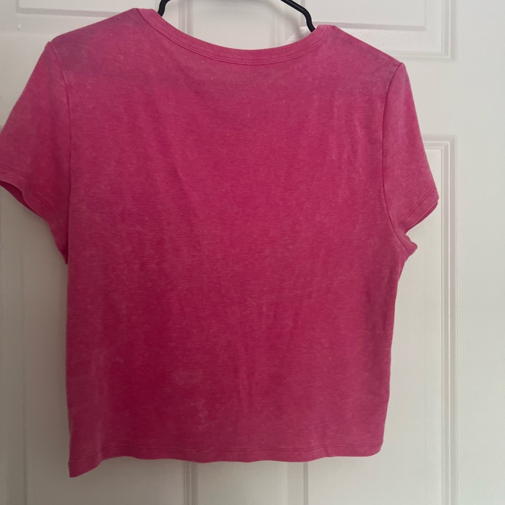 American Eagle Outfitters Pink Crop T-Shirt Short Sleeve - Picture 3 of 4